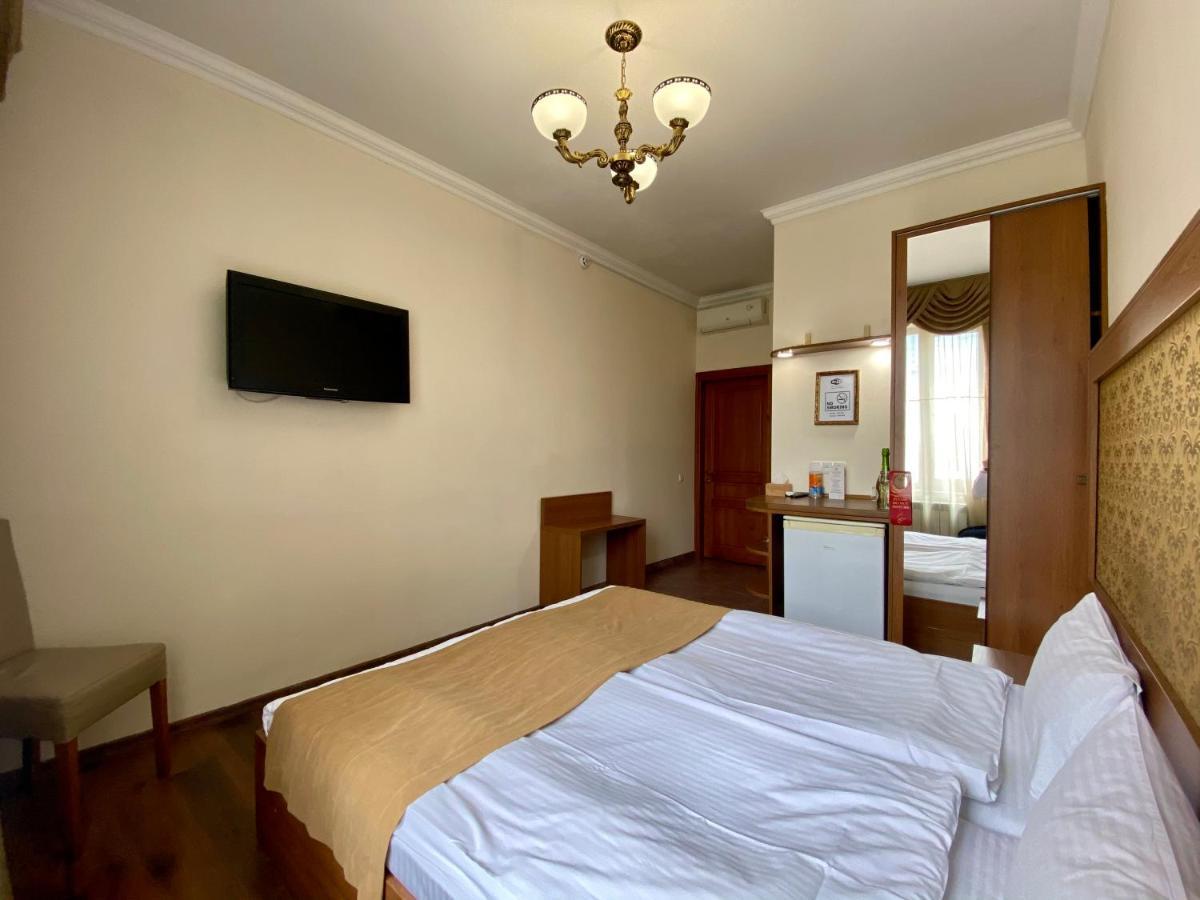 Boomerang Business Hotel Odessa Eksteriør billede